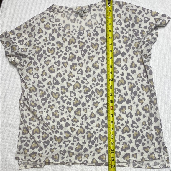 Lucky Brand Tee Shirt Leopard Print Short Sleeve Lavender Yellow Size Large - Picture 5 of 8
